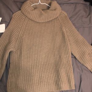 turtle neck knit top